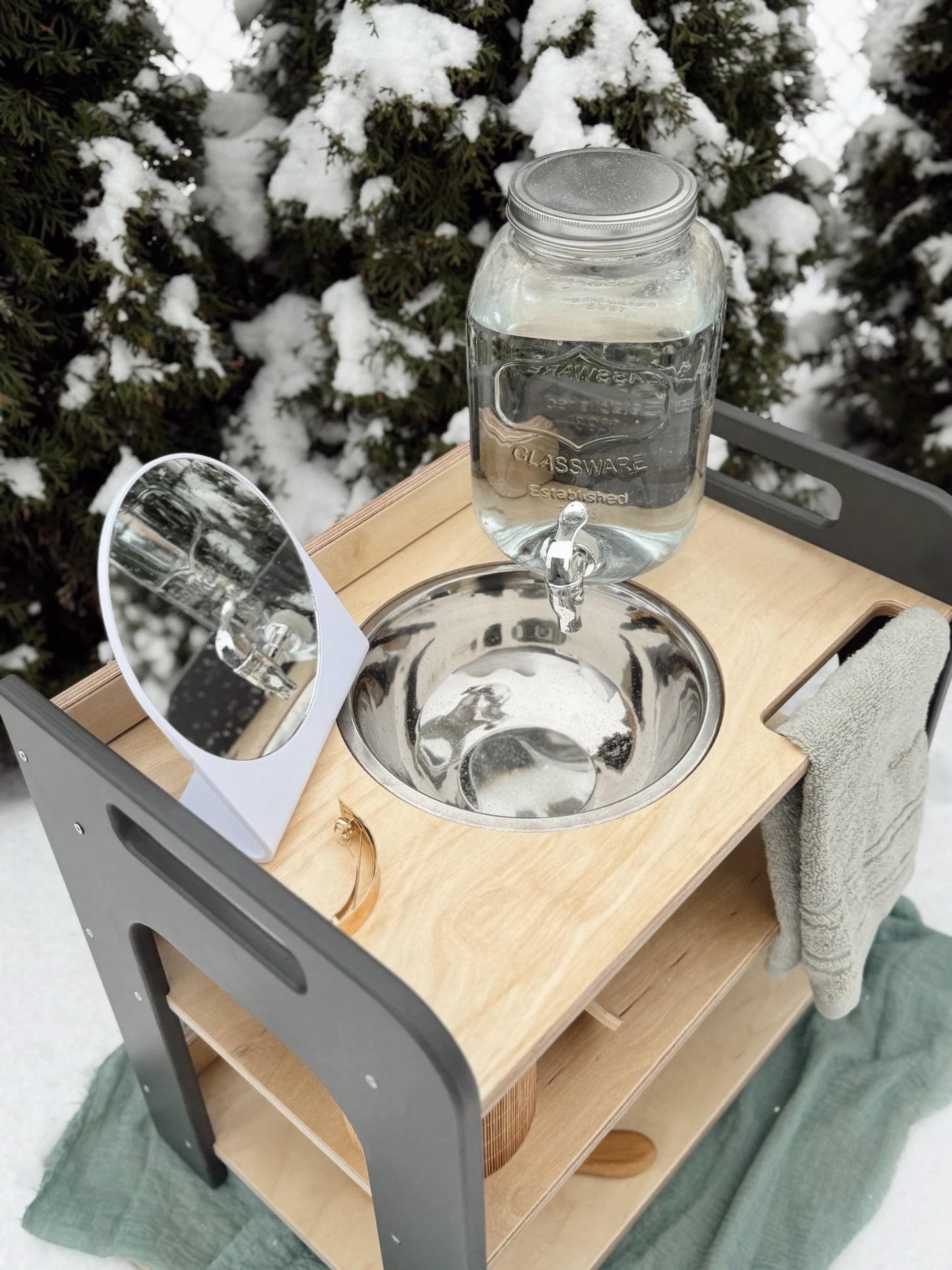 GRAY Montessori Wash Station with Lid | Small Single