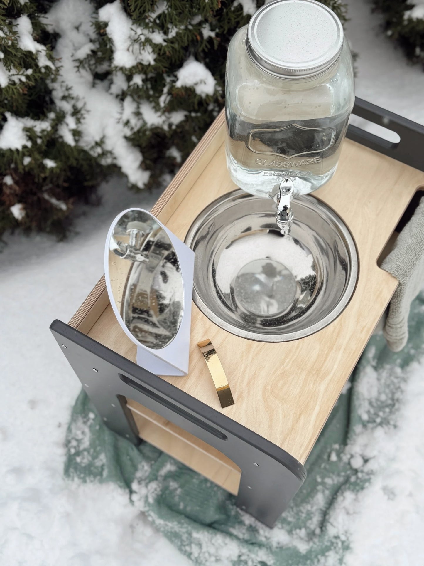 GRAY Montessori Wash Station with Lid | Small Single