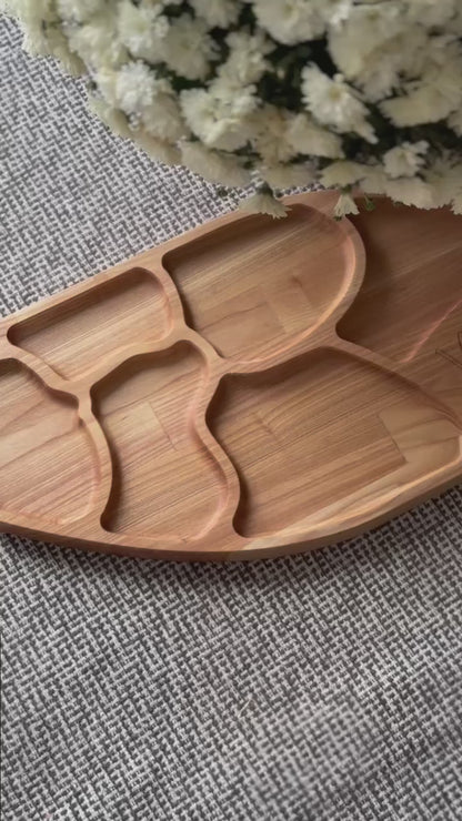 Personalized Oak Charcuterie Board – Handmade Wooden Snack Platter